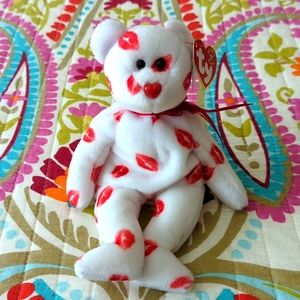 Vintage TY Smooch Bear with tags